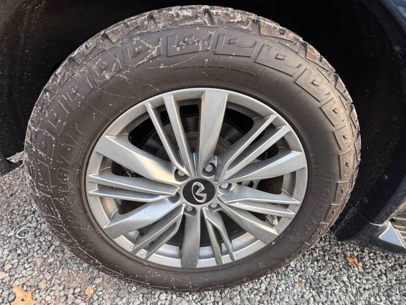 2021 Infiniti QX80 Luxe