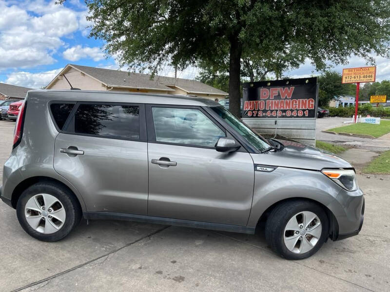 2015 Kia Soul Base's photo