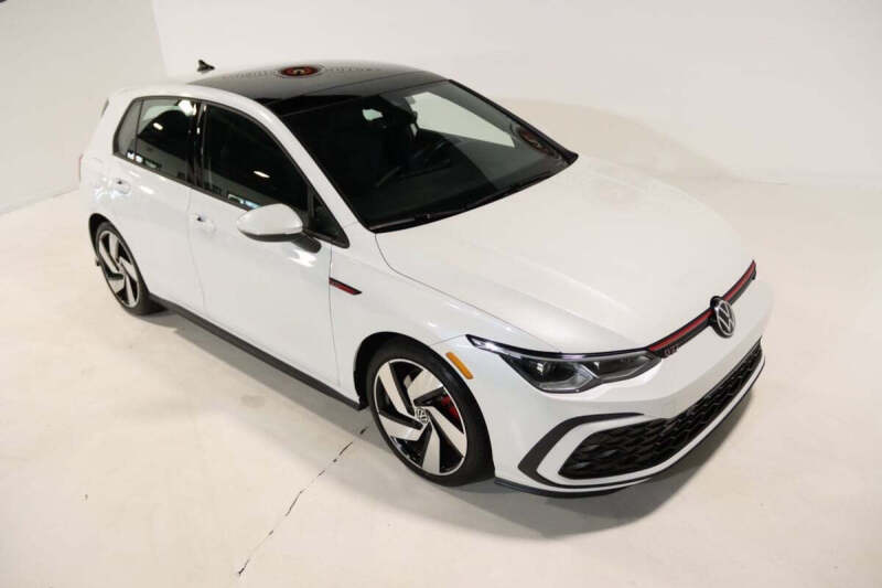 2022 Volkswagen Golf GTI SE