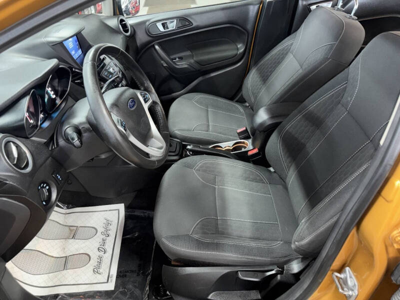 2016 Ford Fiesta SE