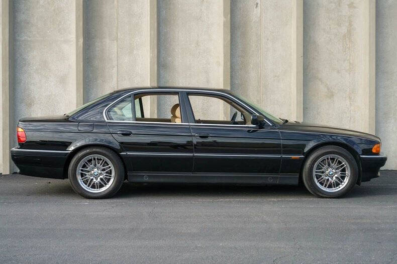 1997 BMW 7 Series