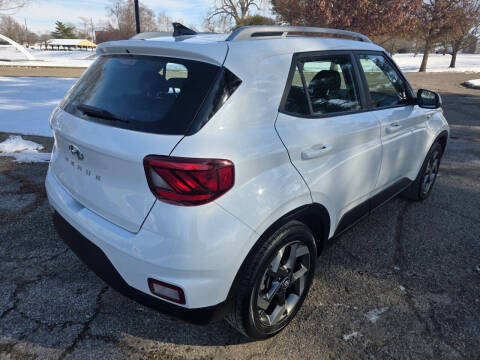 2021 Hyundai Venue SEL