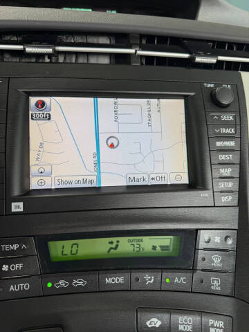 2010 Toyota Prius II