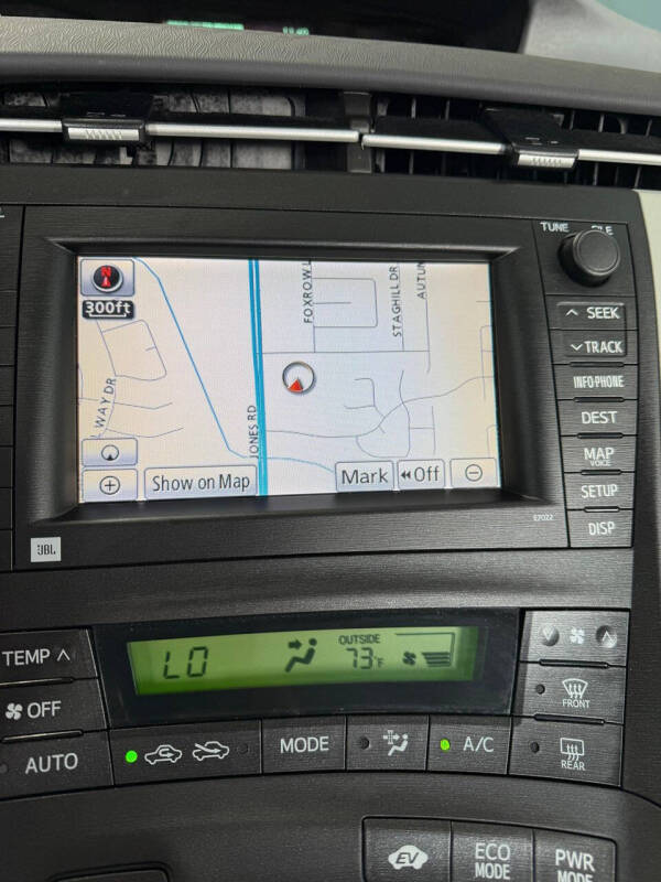 2010 Toyota Prius II