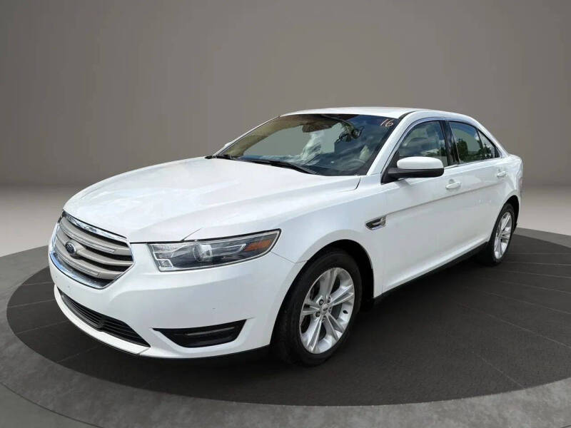 2018 Ford Taurus SEL