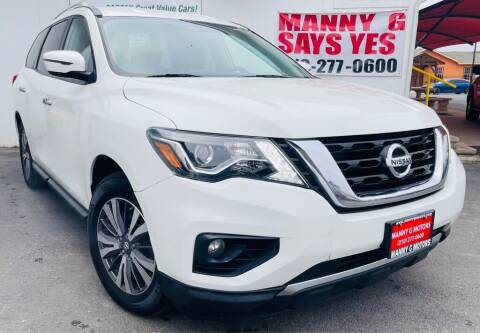 2017 Nissan Pathfinder for sale at Manny G Motors in San Antonio TX