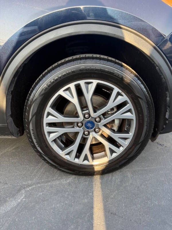 2021 Ford Escape SEL - Photo 28