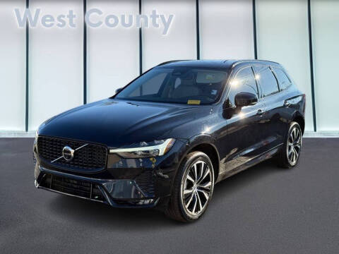 2023 Volvo XC60 B5 Plus Dark Theme