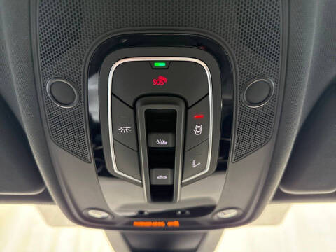 2025 Audi Q8 quattro Premium Plus 55 TFSI