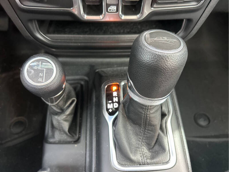 2023 Jeep Gladiator Willys