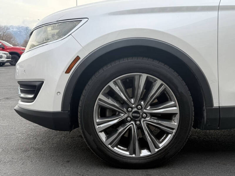 2016 Lincoln MKX Reserve