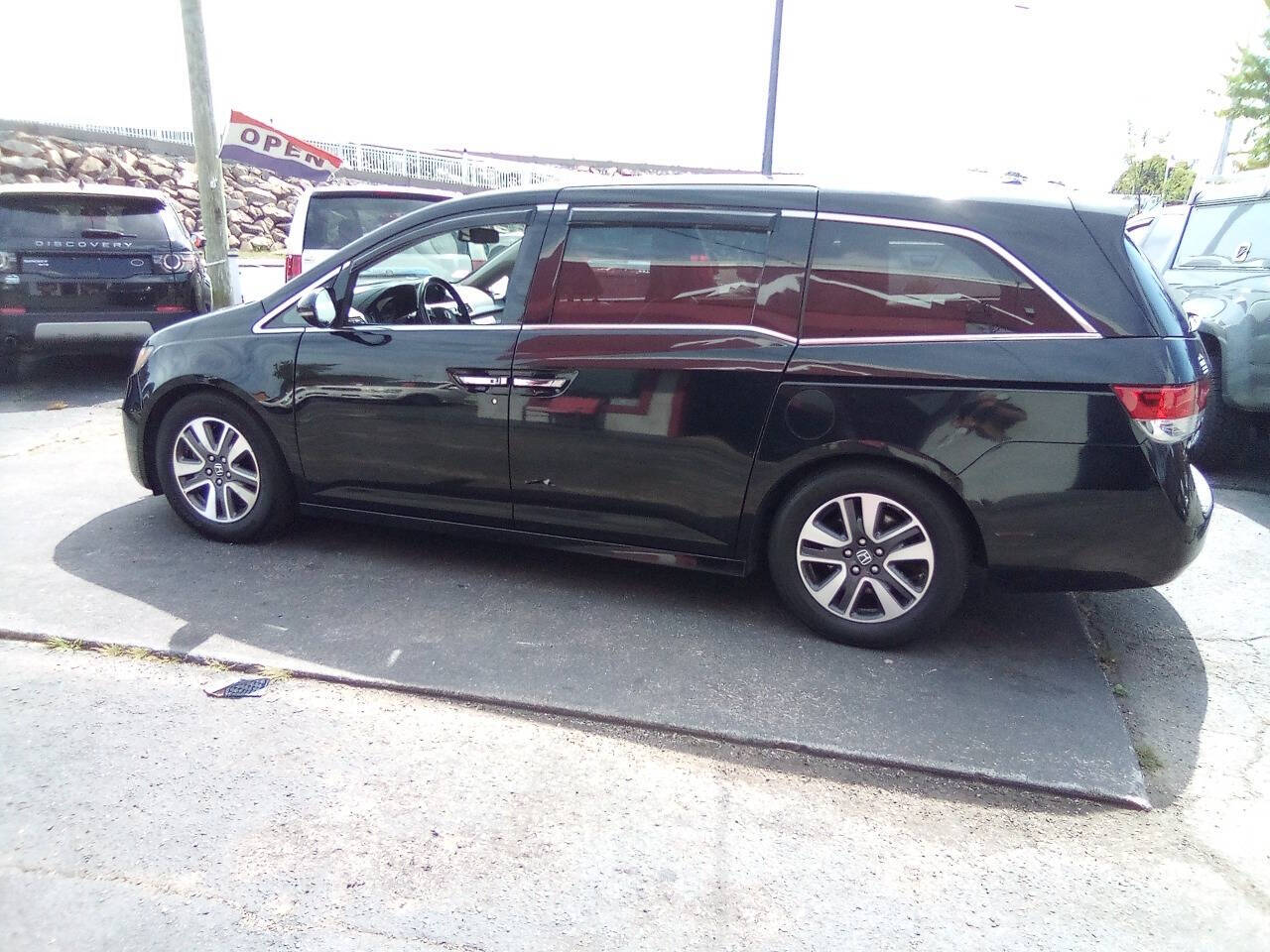 2014 Honda Odyssey for sale at Pinnacle Auto Sales in New Bedford, MA