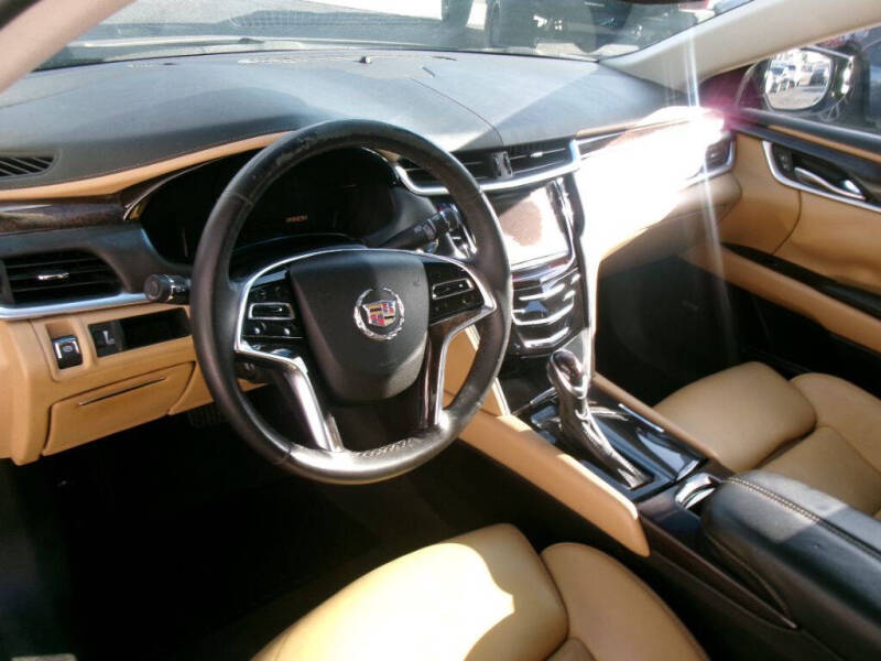 2013 Cadillac XTS Luxury Collection