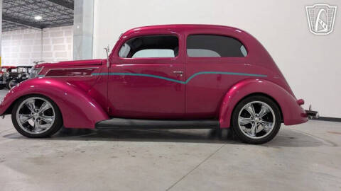 1937 Ford Tudor