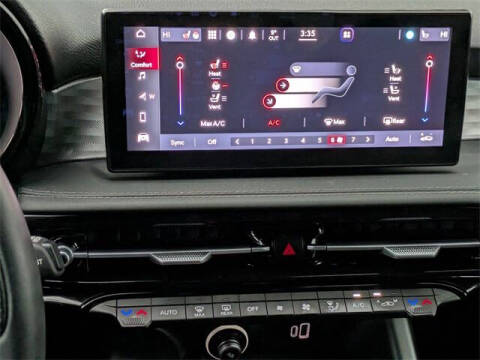 2024 Alfa Romeo Tonale Hybrid Ti