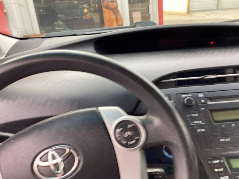 2011 Toyota Prius Two