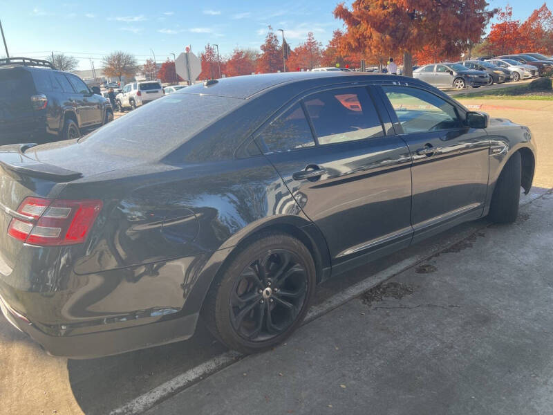 2014 Ford Taurus SHO