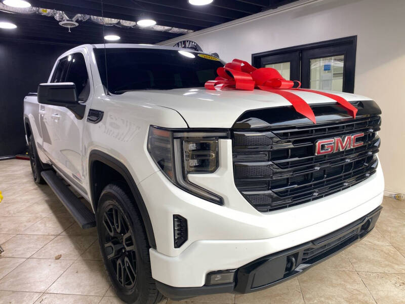 2024 GMC Sierra 1500 Elevation Standard