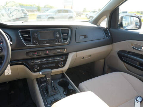 2018 Kia Sedona L