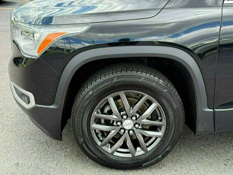 2017 GMC Acadia SLT-1