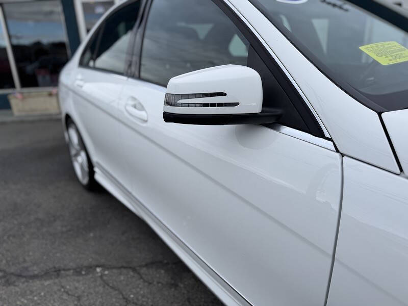 2014 Mercedes-Benz C-Class