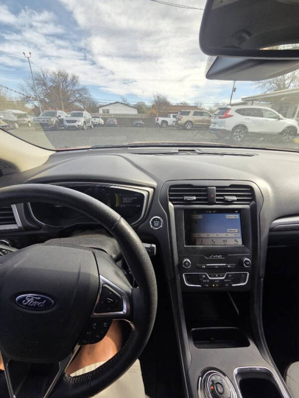 2019 Ford Fusion SE