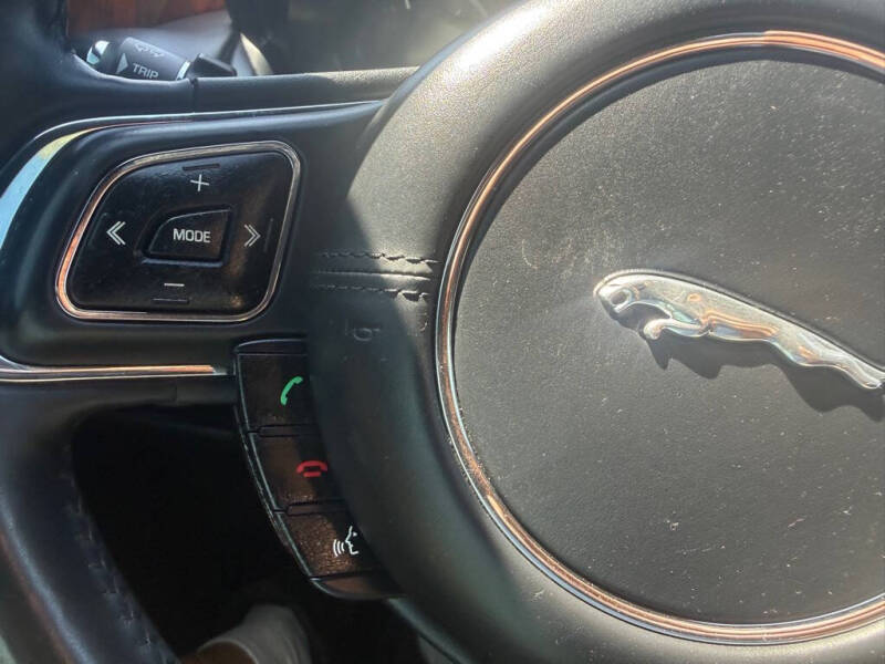 2014 Jaguar XJL Portfolio
