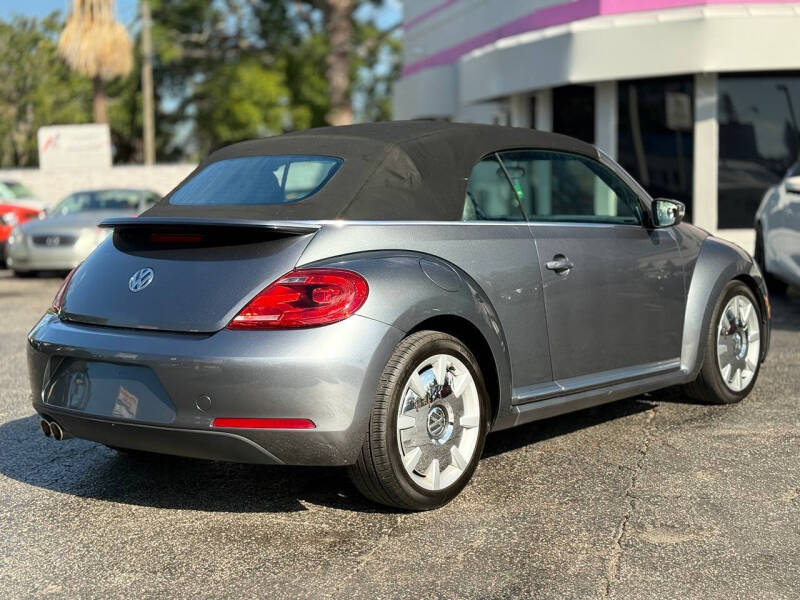 2013 Volkswagen Beetle Convertible 2.5L PZEV