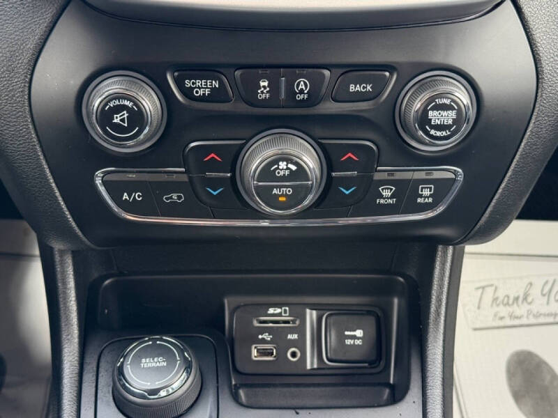 2017 Jeep Cherokee Overland