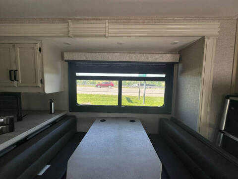 2023 Jayco Redhawk