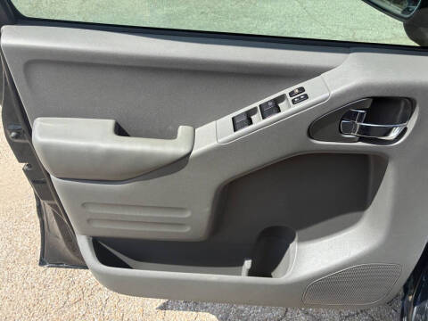 2015 Nissan Frontier S