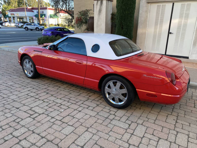 2002 Ford Thunderbird Deluxe