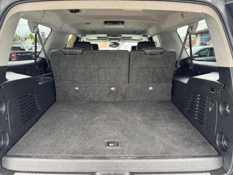 2017 GMC Yukon XL SLT