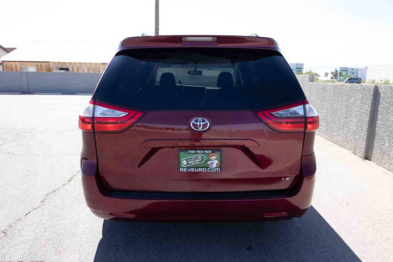 2017 Toyota Sienna