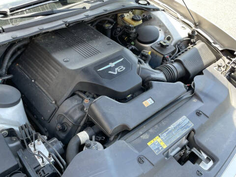 2005 Ford Thunderbird Deluxe