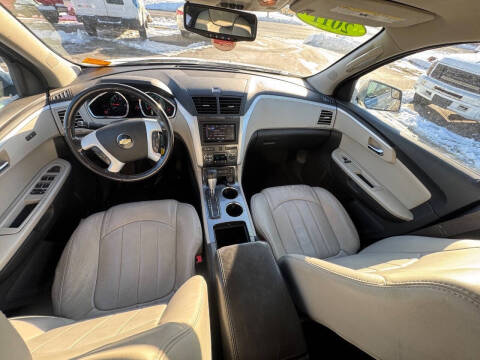 2011 Chevrolet Traverse LTZ