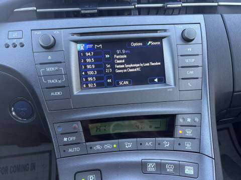 2013 Toyota Prius Four