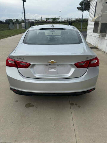 2017 Chevrolet Malibu LT