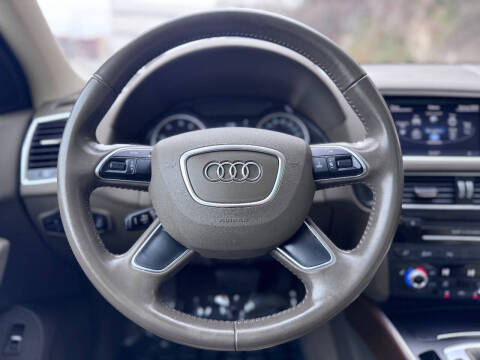 2017 Audi Q5 2.0T quattro Premium