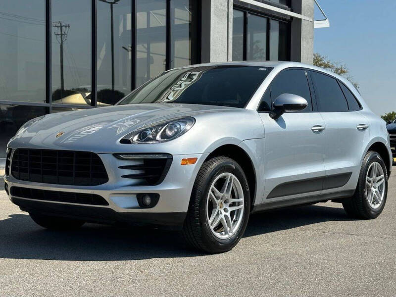 2017 Porsche Macan