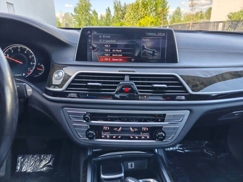 2017 BMW 7 Series 740i