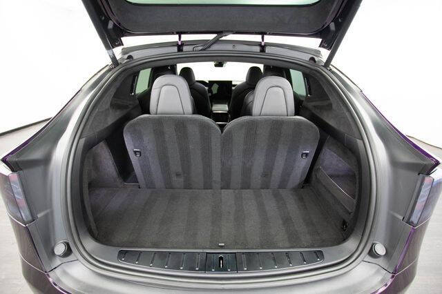 2022 Tesla Model X Plaid