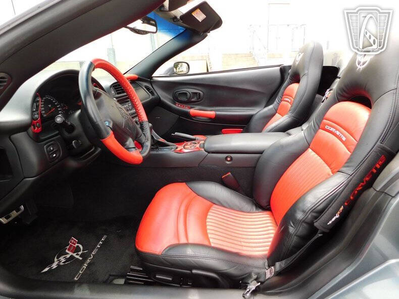 2004 Chevrolet Corvette