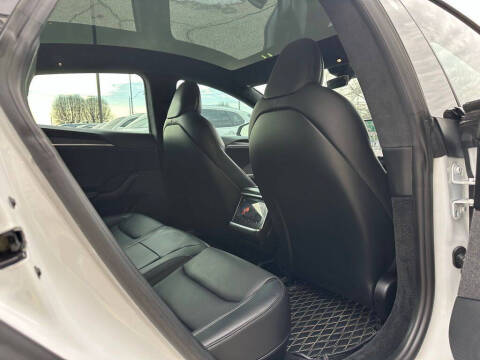 2021 Tesla Model S Plaid