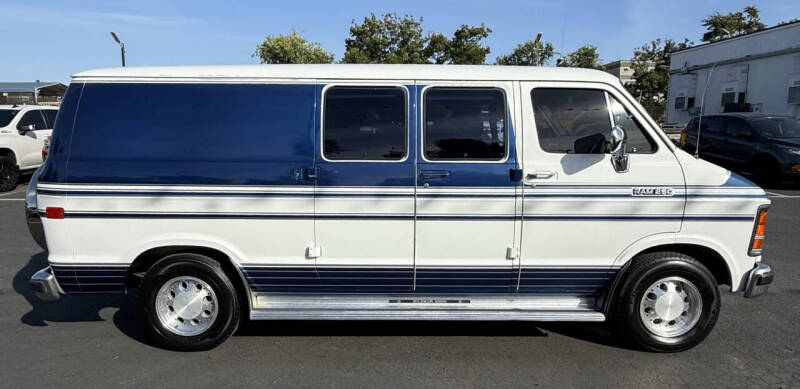 1991 Dodge Ram Van B250