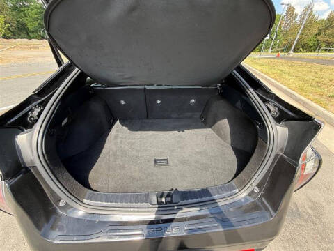 2017 Toyota Prius Three Touring