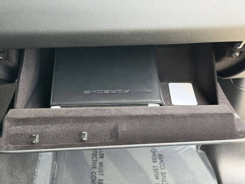 2022 Porsche Cayenne Coupe