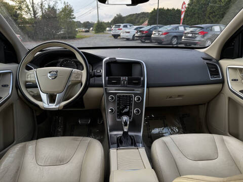 2015 Volvo XC60 T5 Drive-E Premier