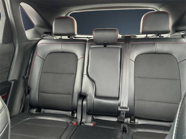 2025 Ford Escape ST-Line Select