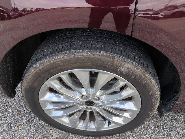 2024 Ford Edge Titanium